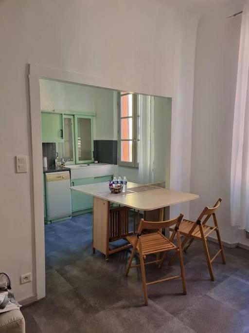 Joli 2 Pieces Centre Historique De Grasse, Wifi Apartment Bagian luar foto